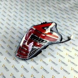 Tylna prawa lampa Advena