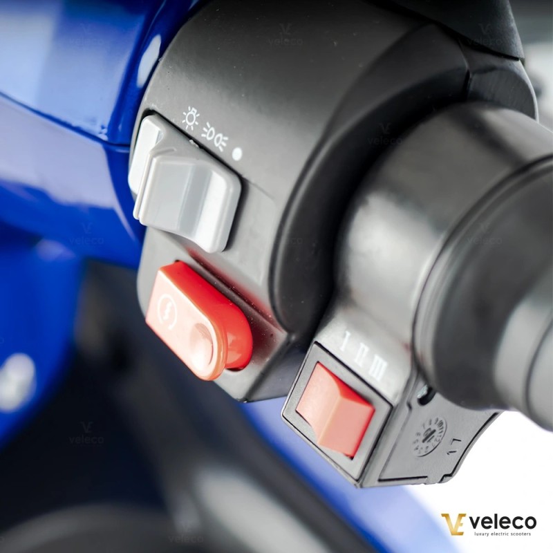 Veleco FASTER - 4-kołowy skuter ułatwiający poruszanie się