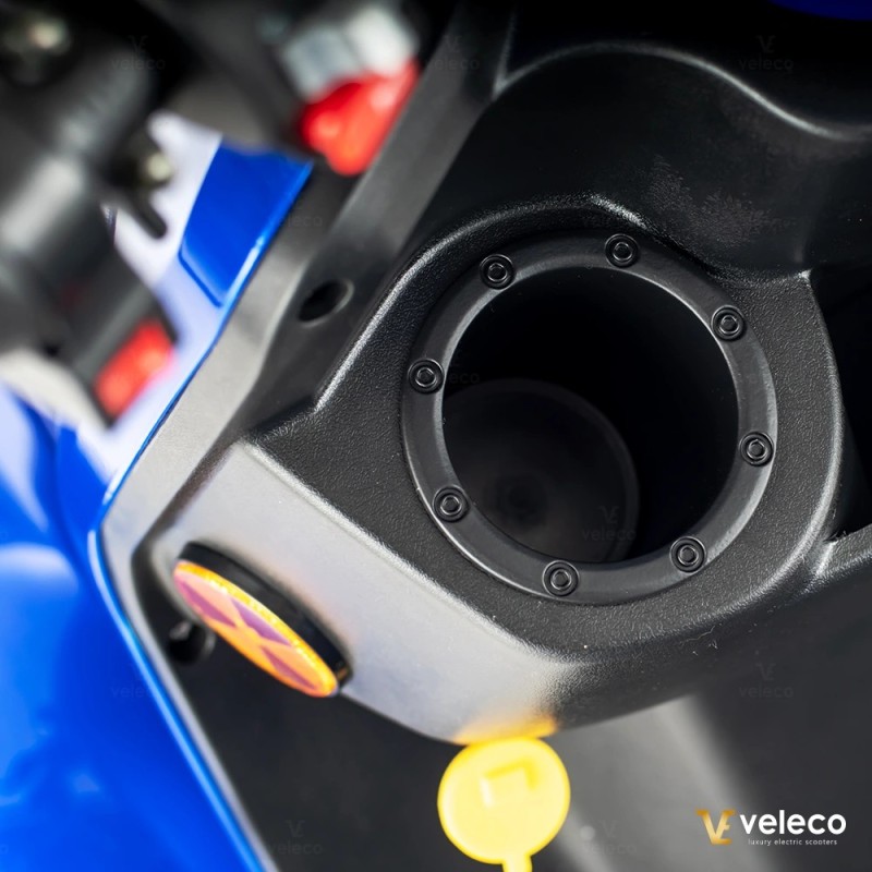 Veleco FASTER - 4-kołowy skuter ułatwiający poruszanie się