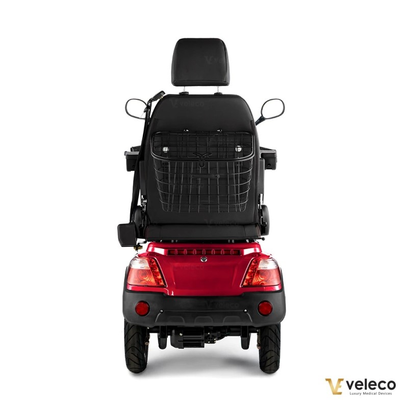 Veleco FASTER: 4-wheeled mobility scooter with ace design