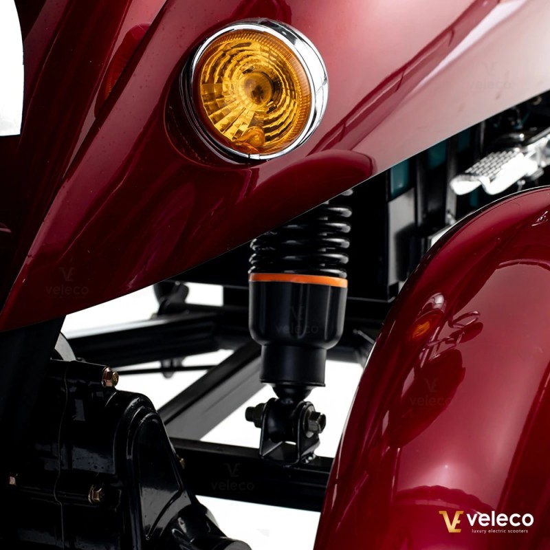 Veleco ZT63 – Retro-style mobility scooter