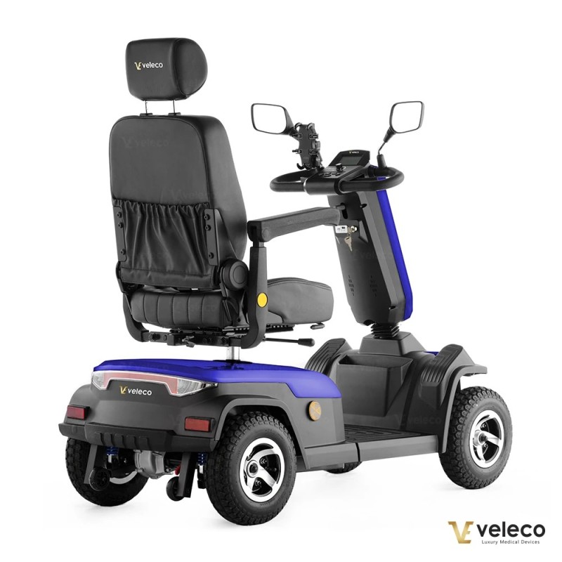 Veleco SHARPY: 4-wheeled mobility scooter with captain seat