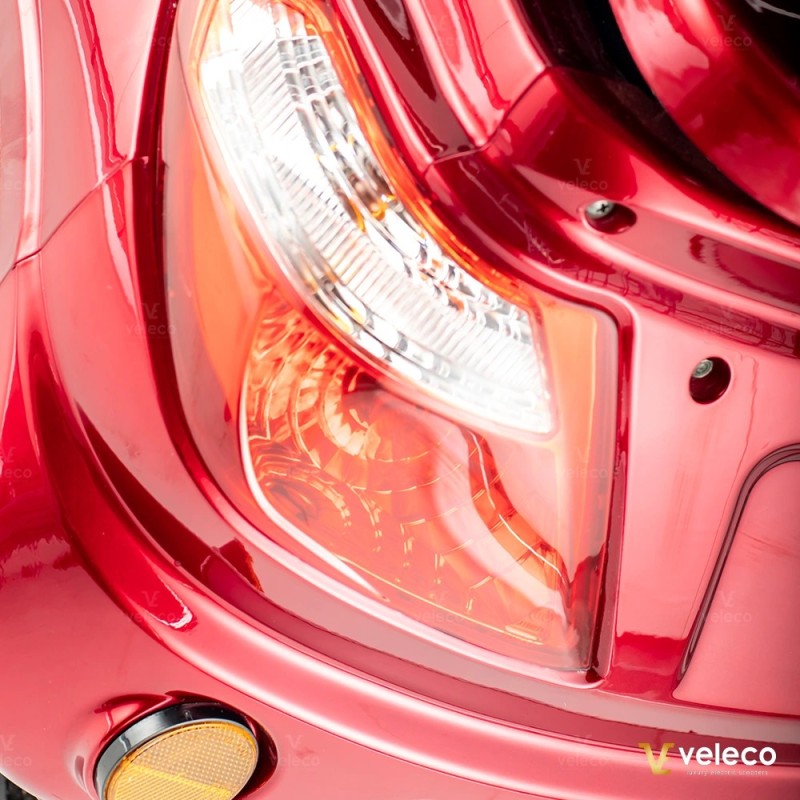 Veleco ZT15 – User-friendly mobility scooter with 3 wheels