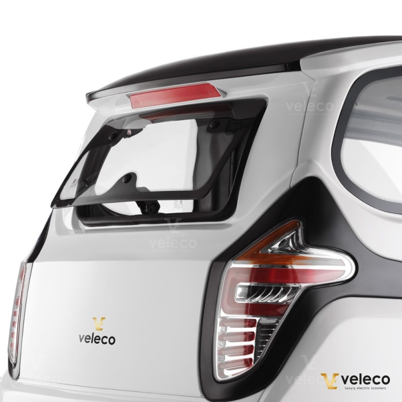 Veleco CRISTAL – 3-wheeled mobility scooter with full LED lights