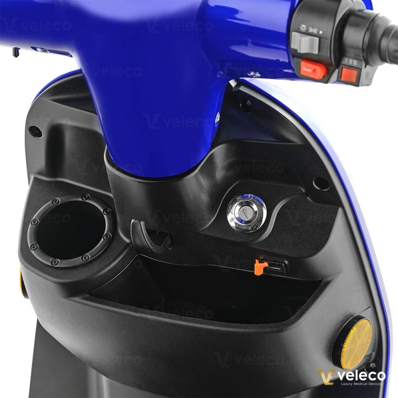 Veleco TURRIS – 3-wheeled mobility scooter with full LED lights