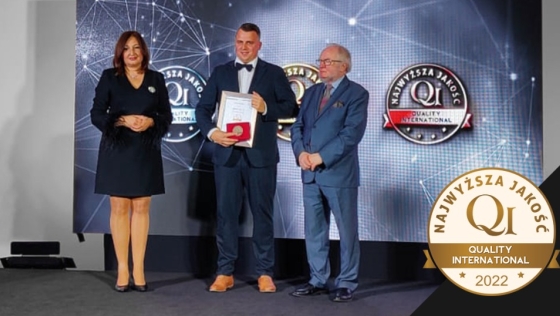 Quality International Trophy in the Veleco’s hands for the third time